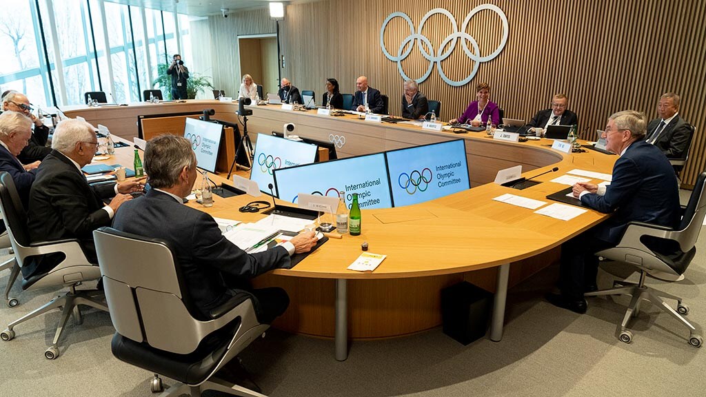 IOC EB