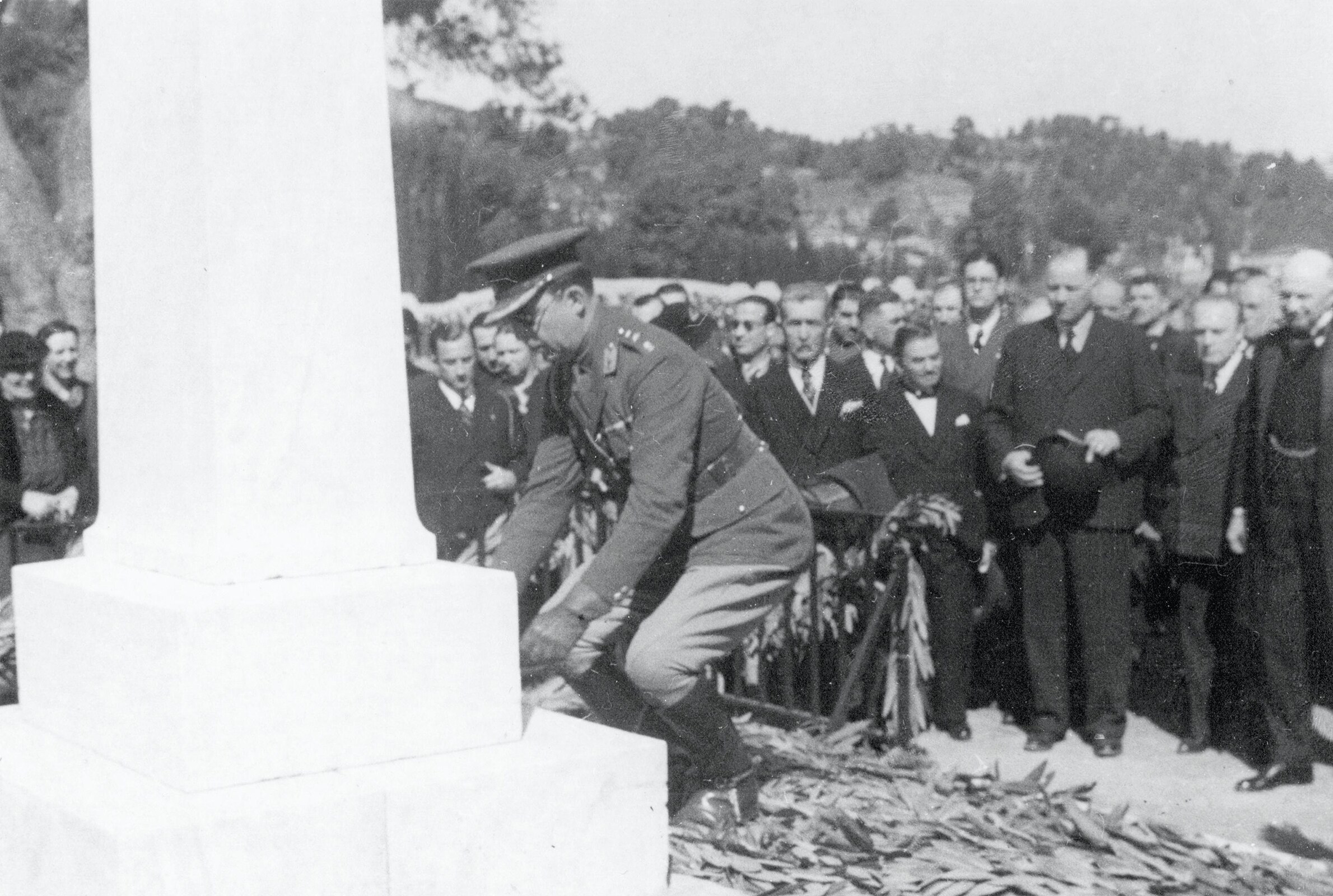 Ceremony of transfer of Baron Pierre de COUBERTIN's heart at Olympia, 1938 - Crown Prince Paul of Greece places the urn with Coubertin’s heart in the bottom of the stele dedicated to the Baron. 