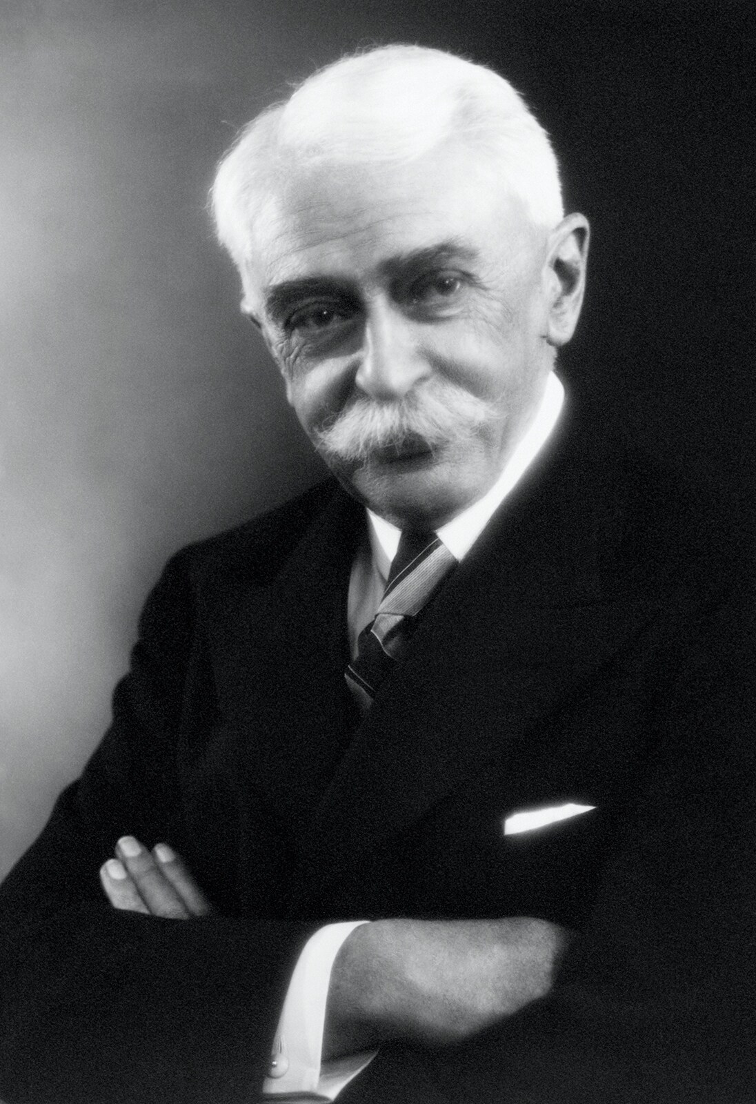 Former IOC members - Portrait of Pierre de COUBERTIN, IOC Member (FRA) from 1894 to 1896 and IOC President from 1896 to 1925.